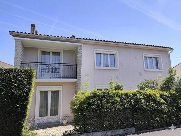 Maison à vendre 6 pièces L'ISLE D'ESPAGNAC (16)