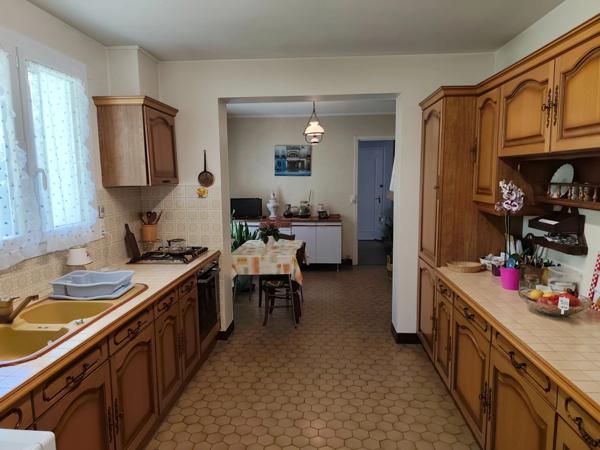 Maison à vendre 6 pièces L'ISLE D'ESPAGNAC (16)