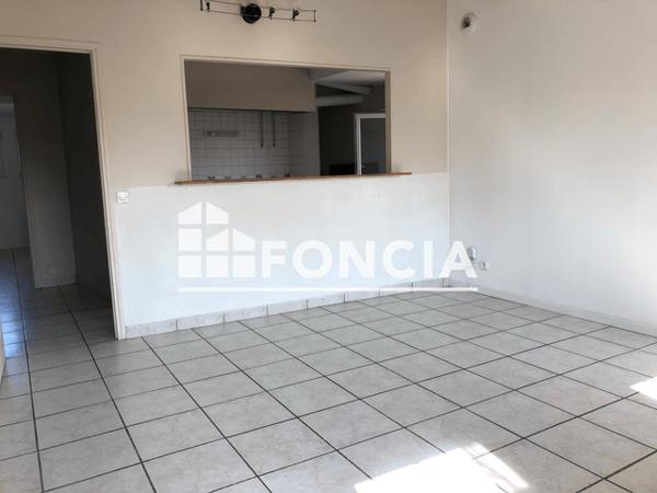 Location Appartement 2 pièces 56.86 m² - 78 RUE DE LA REPUBLIQUE Villefranche De Lauragai 31290