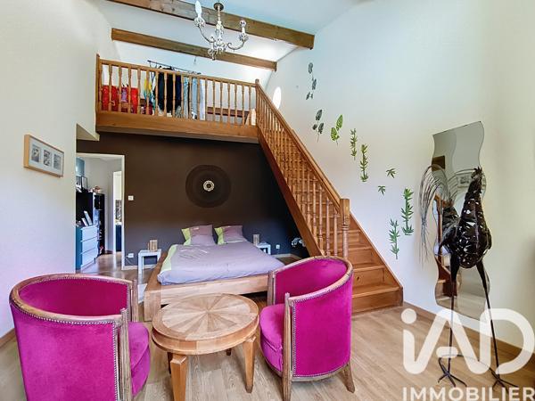 Maison à vendre 6 pièces 229 m² Albigny-sur-Saône
