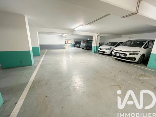Parking à vendre 12 m² Paris 13