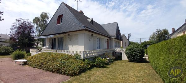 Maison à vendre Chateaubriant - 8 pièces, 166m² avec 5 chambre(s) à 228 800€ - AJP Immobilier Châteaubriant