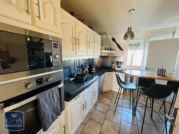 Appartement à louer 4 pièces 79.48m²