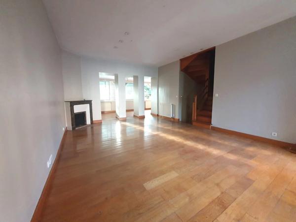 Maison à vendre 5 pièces PERIGUEUX (24)