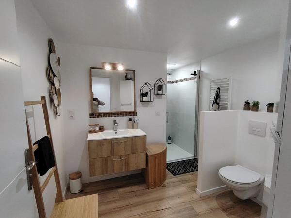 A vendre- Maison en pierre de 148 m² à Migné Auxances sur un terrain de 412 m²