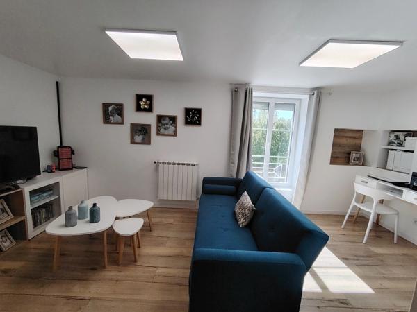 A vendre- Maison en pierre de 148 m² à Migné Auxances sur un terrain de 412 m²