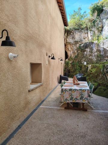 A vendre- Maison en pierre de 148 m² à Migné Auxances sur un terrain de 412 m²