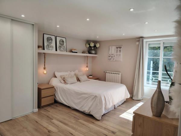 A vendre- Maison en pierre de 148 m² à Migné Auxances sur un terrain de 412 m²