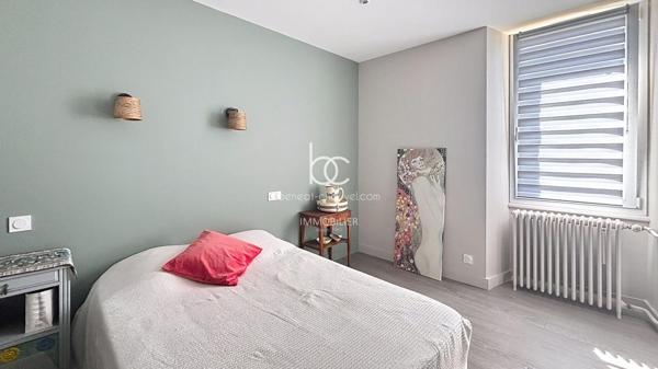 VANNES Maison 8 pièces 144 m²