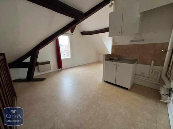 Appartement à louer 2 pièces 27.98m² Versailles (78000)