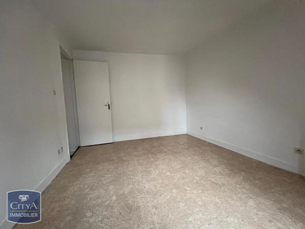 Appartement à louer 2 pièces 27.98m² Versailles (78000)