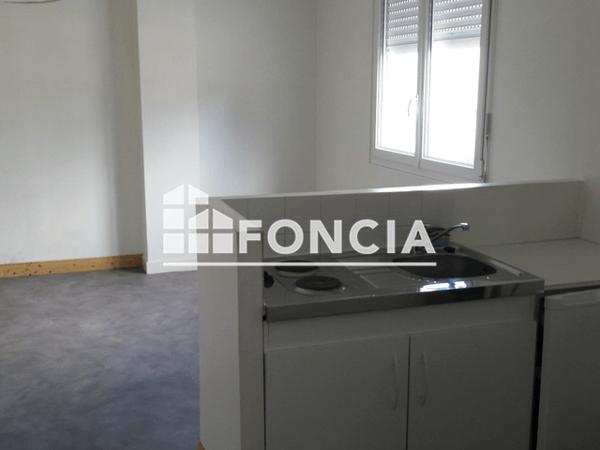 Location Appartement 2 pièces 37.99 m² - 18 RUE LANVEUR Lorient 56100