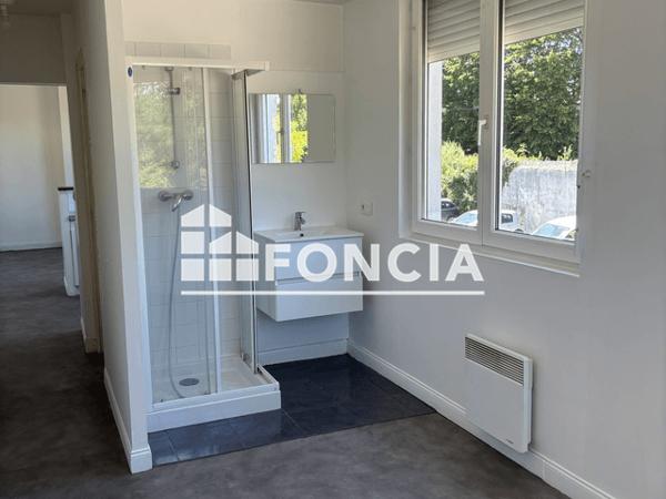 Location Appartement 2 pièces 37.99 m² - 18 RUE LANVEUR Lorient 56100