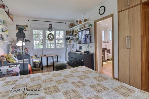 MAISON INDIVIDUELLE - PISCINE - CALME