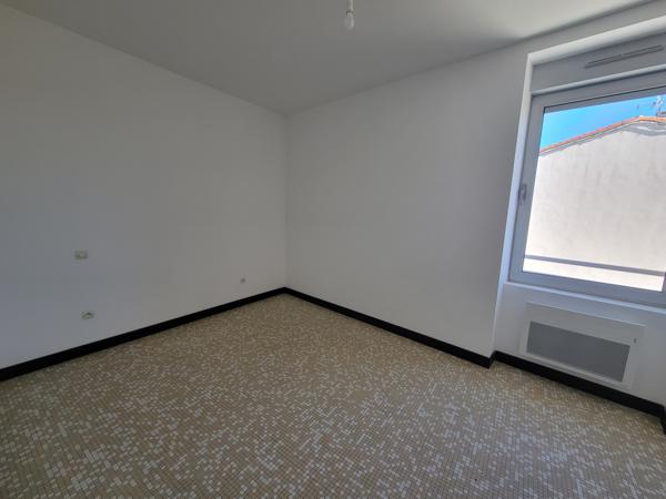 Spacieux appartement T4 de 107 m² à Carlipa Carlipa (11170)