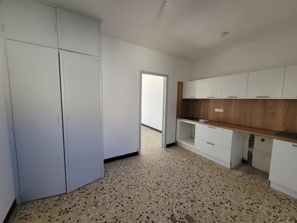 Spacieux appartement T4 de 107 m² à Carlipa Carlipa (11170)