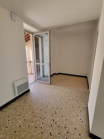 Spacieux appartement T4 de 107 m² à Carlipa Carlipa (11170)