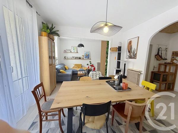 Appartement T4 à vendre  4 pièces - 77,08 m 2   LANDERNEAU  - 29