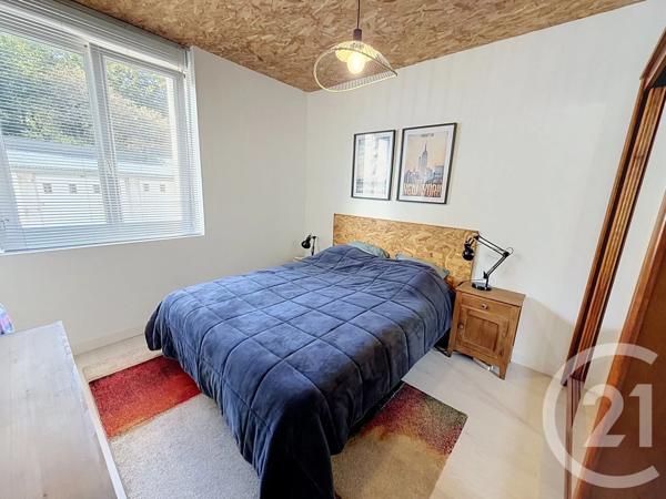 Appartement T4 à vendre  4 pièces - 77,08 m 2   LANDERNEAU  - 29