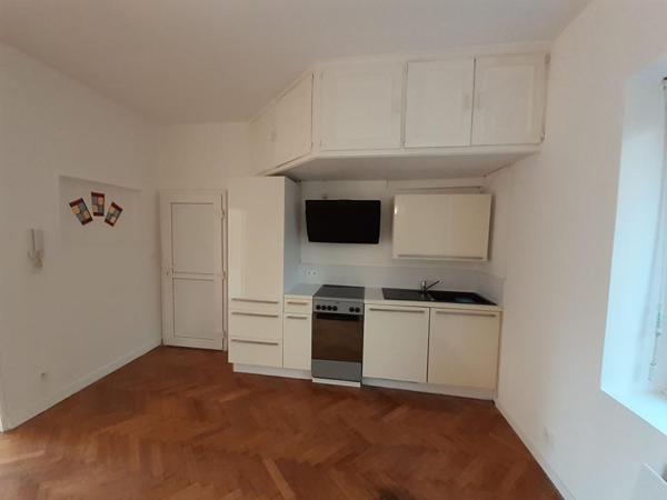Location Studio 30 m² - Moyenmoutier 88420