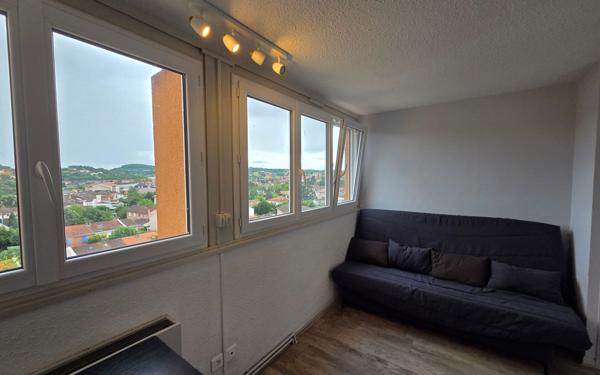 Appartement à vendre    1 pièce • 17 m2 Albi