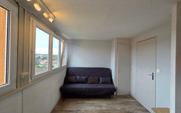 Appartement à vendre    1 pièce • 17 m2 Albi