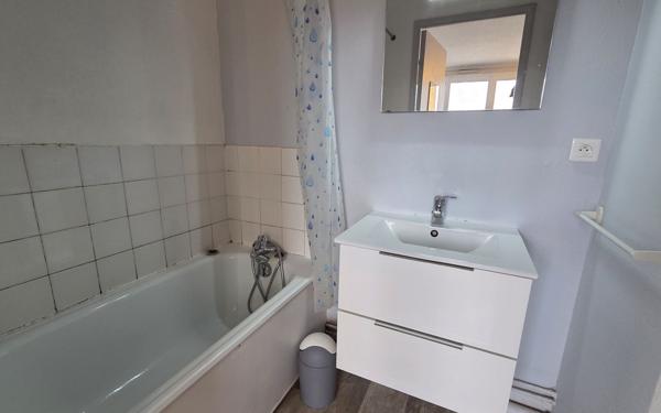Appartement à vendre    1 pièce • 17 m2 Albi