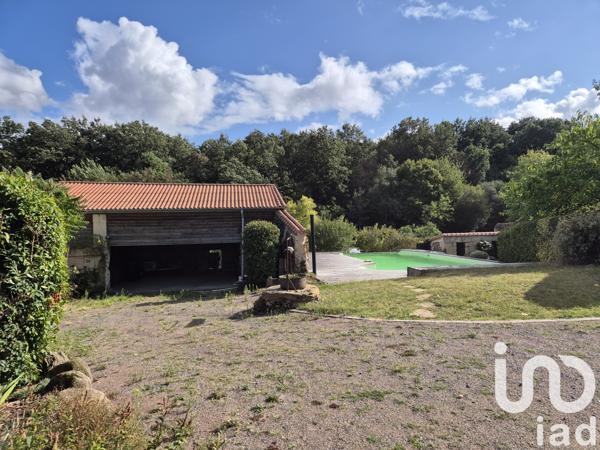 Maison à vendre 5 pièces 224 m² Val en Vignes