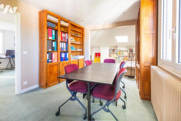 Saint Cloud - Villa Pasteur - Maison de 265 m² - 8 chambres