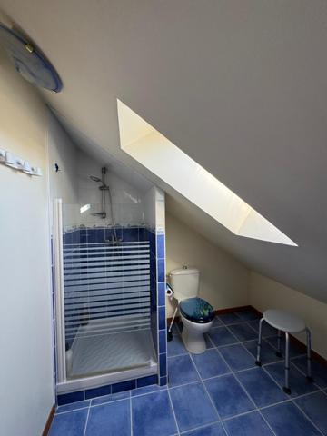 Pavillon 5 chambres avec garage accolé