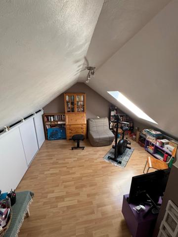 Pavillon 5 chambres avec garage accolé