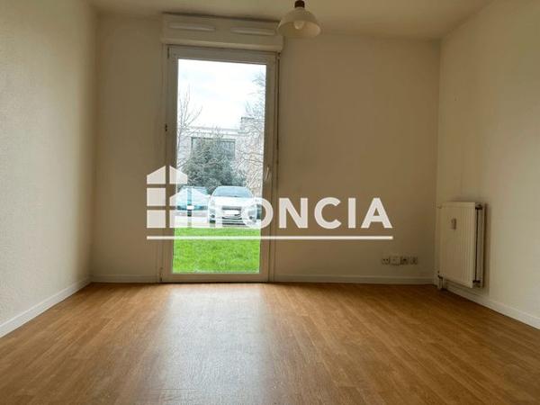 Location Studio 16.4 m² - 270 ROUTE DE FOUGERES Rennes 35700