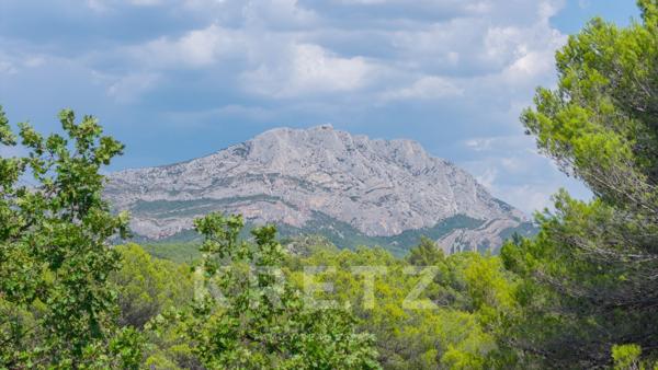 AIX-EN-PROVENCE | BASTIDE D'EXCEPTION ET MAISON D’AMIS AU CŒUR DE 6 HECTARES, OLIVERAIE