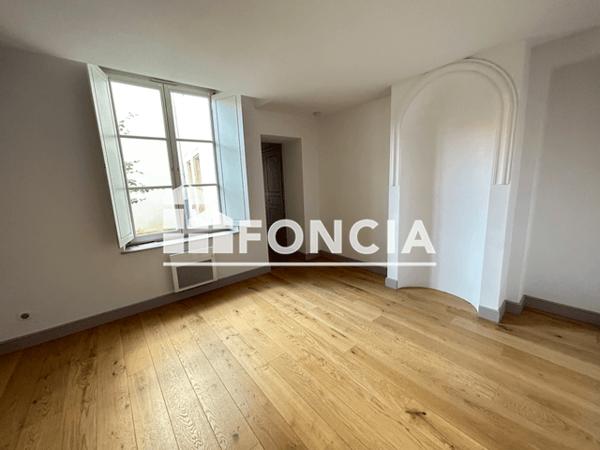 Location Studio 33.68 m² - DE TASSIGNY Nancy 54000