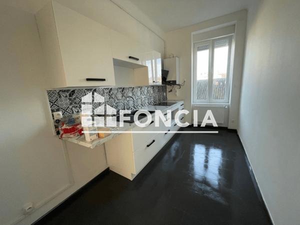 Location Appartement 2 pièces 48.9 m² - 66 FAUBOURG DES 3 MAISONS Nancy 54000