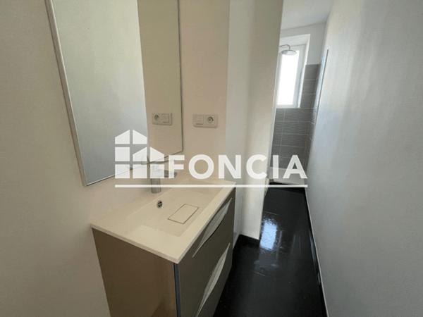 Location Appartement 2 pièces 48.9 m² - 66 FAUBOURG DES 3 MAISONS Nancy 54000