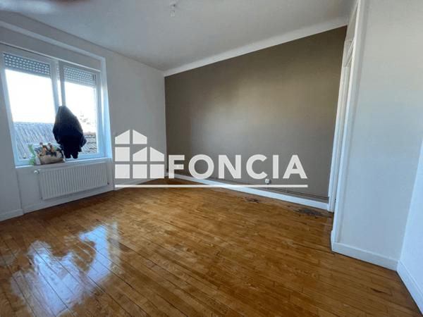 Location Appartement 2 pièces 48.9 m² - 66 FAUBOURG DES 3 MAISONS Nancy 54000