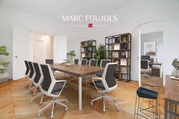 Paris 7 Bourdonnais / Champ de Mars : appartement rez de jardin de 178 m² idéal profession libérale
