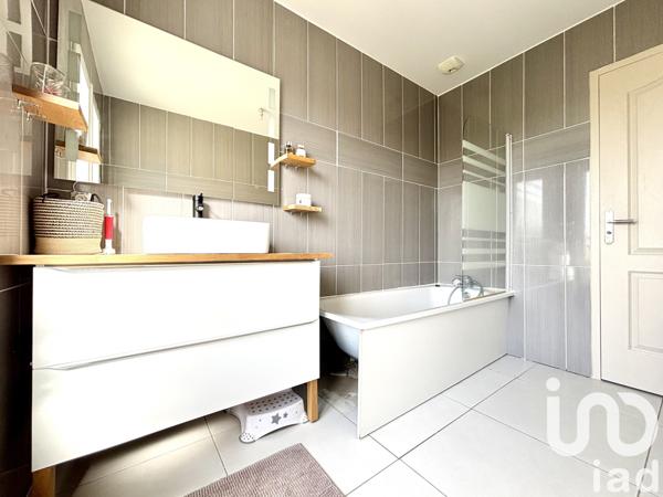 Maison à vendre 5 pièces 128 m² Guignes