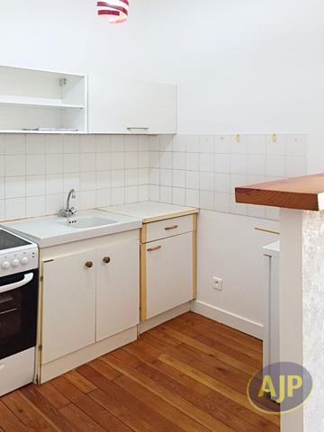 Location appartement La Roche Sur Yon : 580 € - AJP Immobilier La Roche-sur-Yon