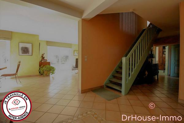 Maison à vendre 8 pièces de 225 m²