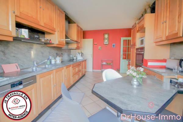 Maison à vendre 8 pièces de 225 m²