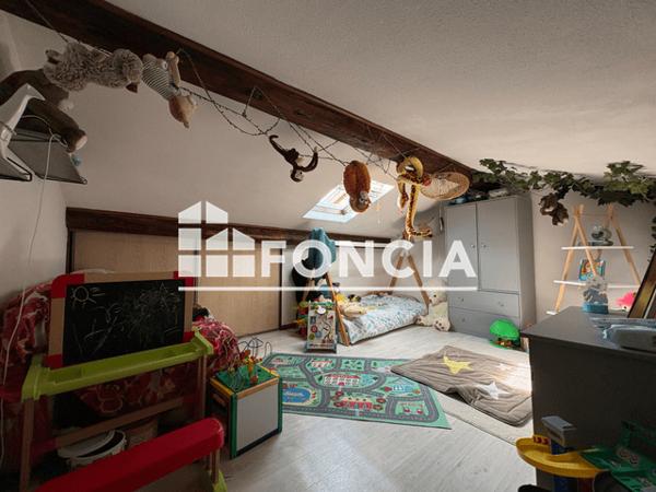 Location Appartement 3 pièces 73.35 m² - 1 TER RUE GUYNEMER Bourgoin Jallieu 38300