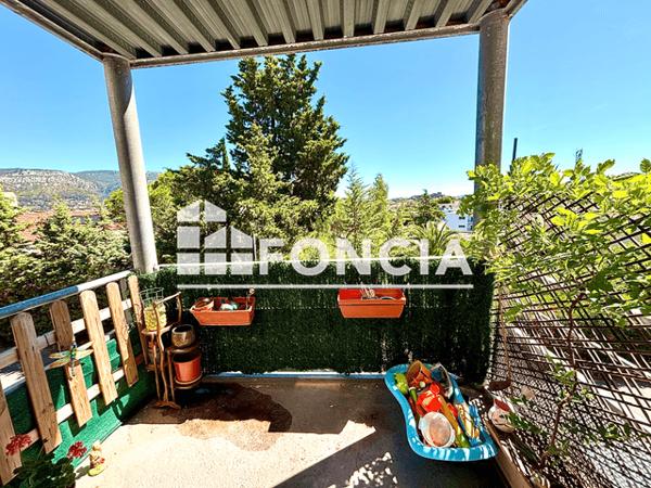 Location Appartement 5 pièces 90.8 m² - Toulon 83000