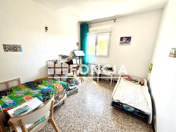 Location Appartement 5 pièces 90.8 m² - Toulon 83000
