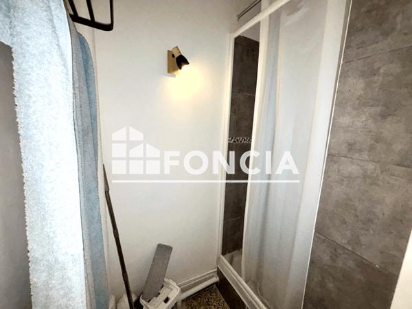 Location Appartement 5 pièces 90.8 m² - Toulon 83000
