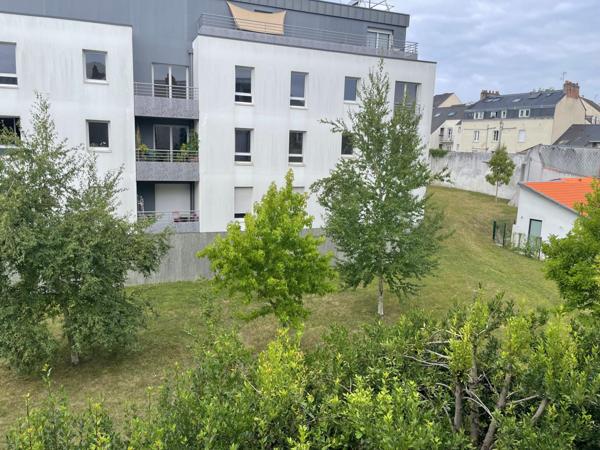 Quartier Mellinet/Zola – Charmant T3 rénové de 72 m² – Nantes