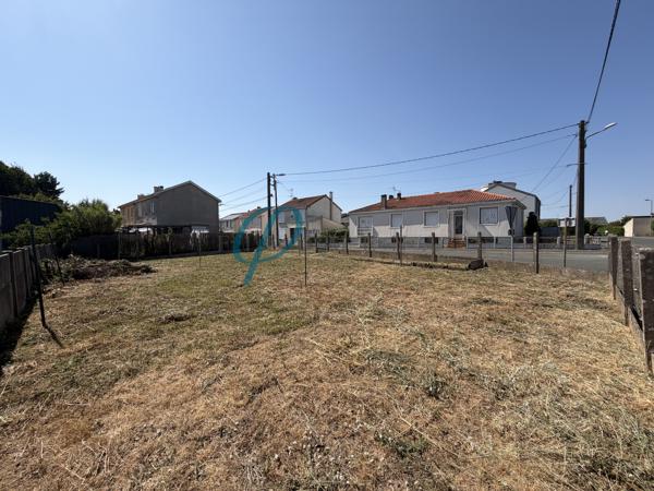 Terrain à bâtir de 249 m²