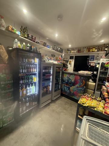 Fonds De Commerce
        
        - 13 m² 36 000 € *