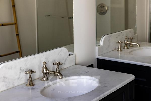 Appartement d'angle à deux pas du Parc Monceau